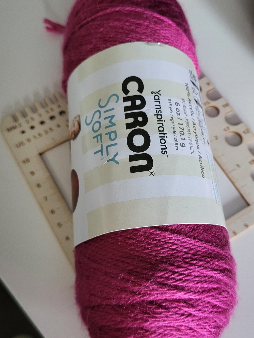 Caron Simply Soft Yarn - Rich Fuchsia